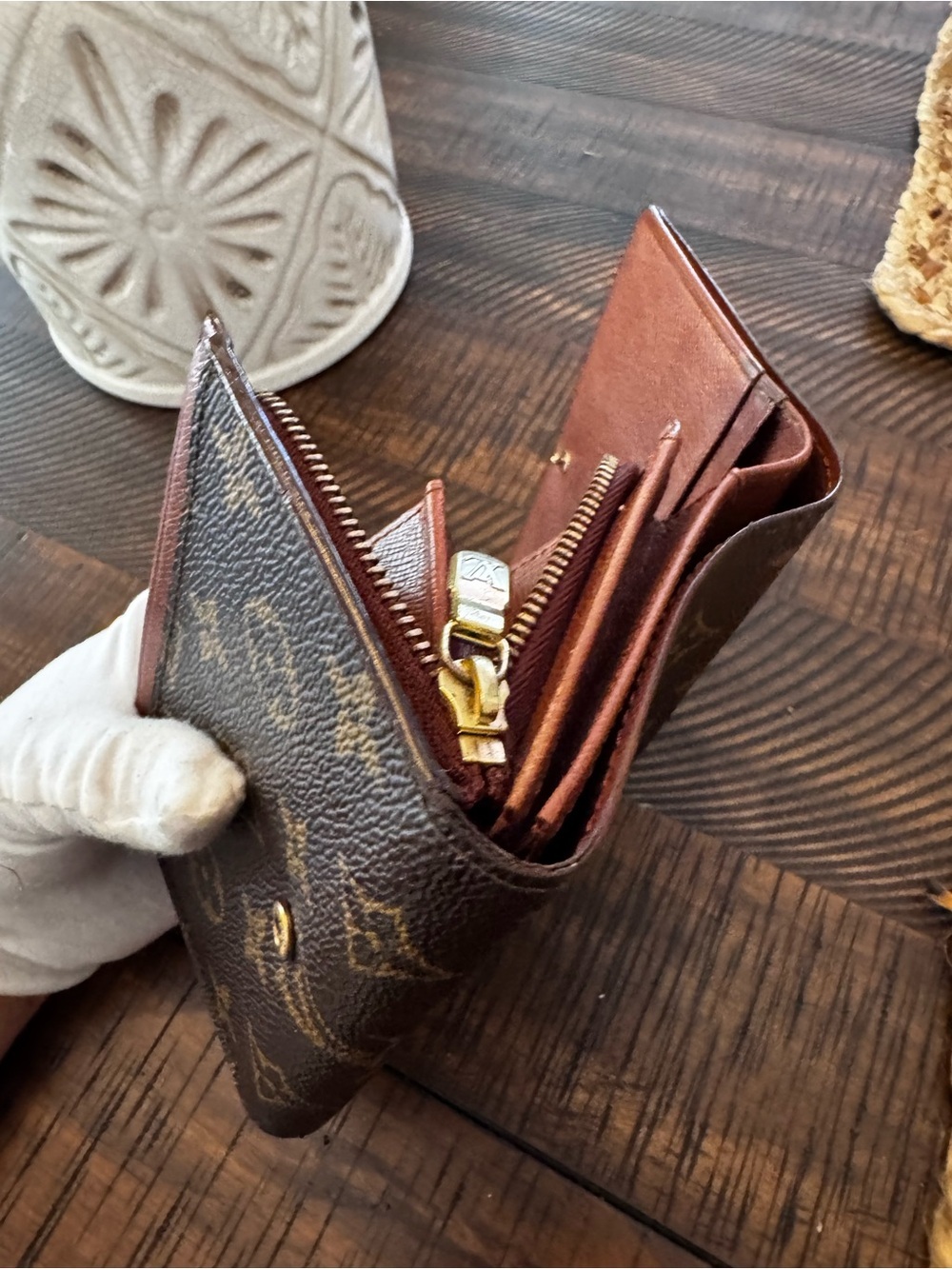 Just in 🔥Louis Vuitton Monogram Porte Monnaie Billets Tresor Bifold Wallet/ - Picture 12 of 17